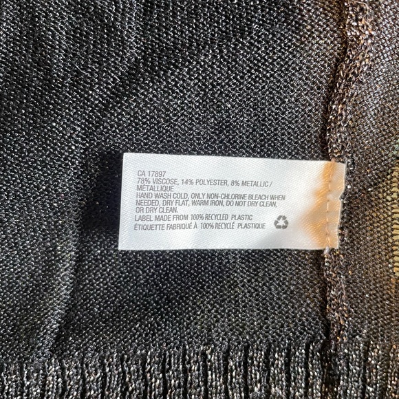 Gap, gorgeous fancy delicate sweater (cardigan), black, size XS, fits larger - Picture 3 of 6